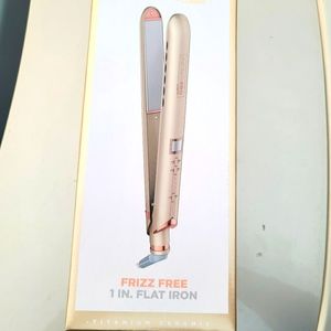 InfinitiPro Frizz Free Flat Iron